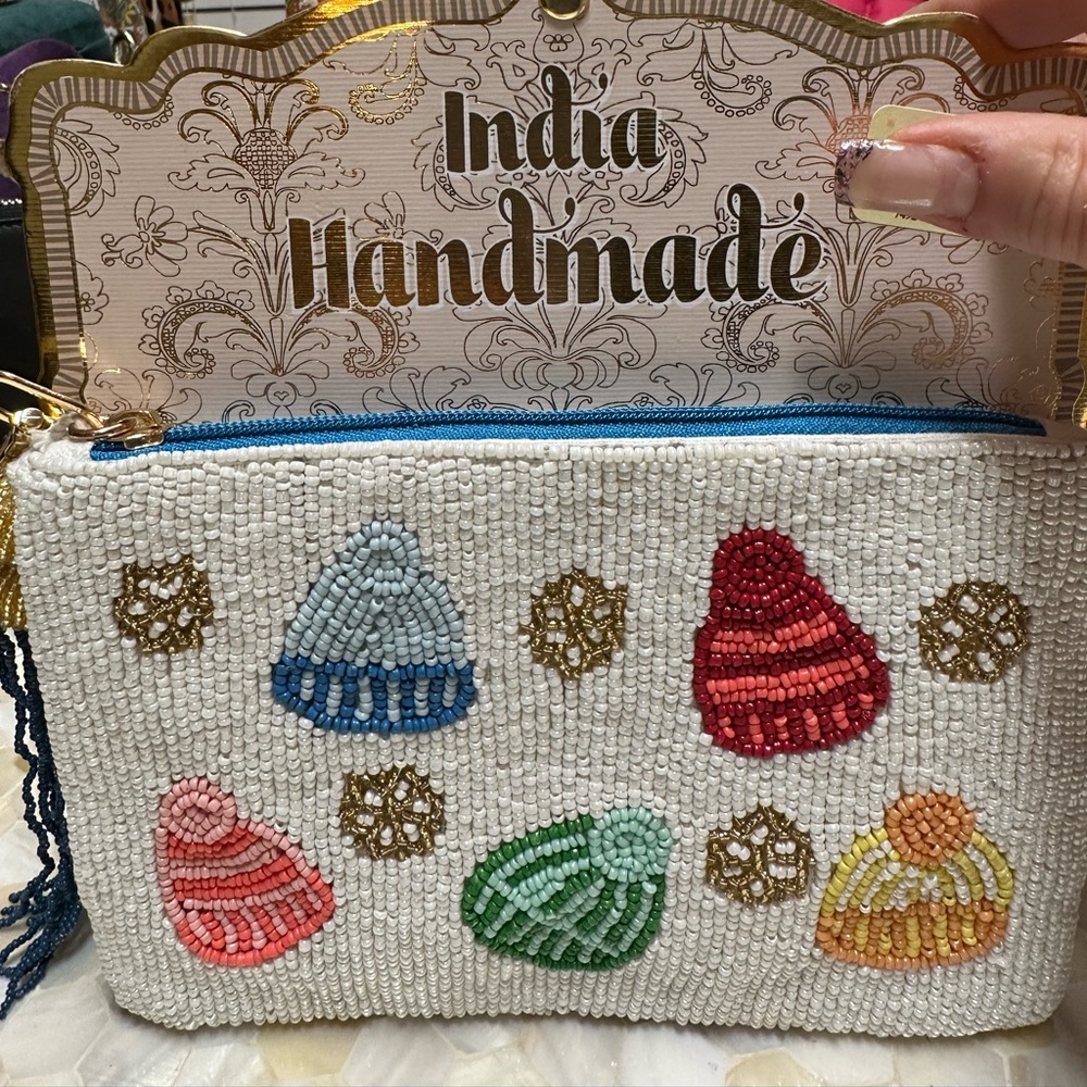 Viral Marshall’s Winter Colorful Beaded Clutch with Hat Design! So pretty!